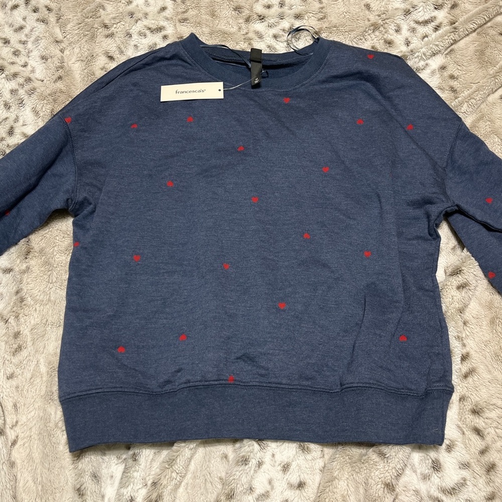 NWT Francesca’s Pullover